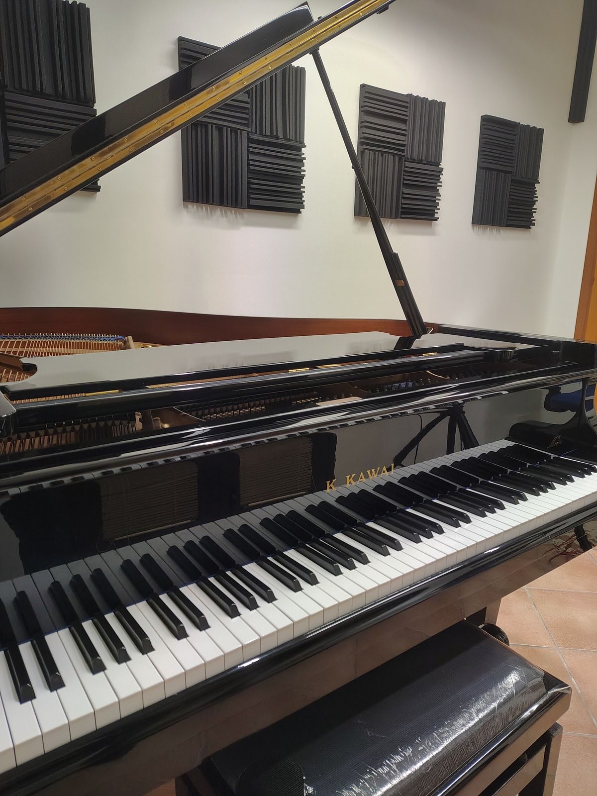 Dettaglio attrezzatura audio in studio